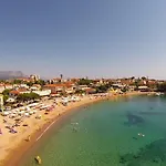 Villa Mani's Kept Secret - Seaview Lida