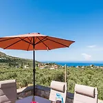 Villa Mani's Kept Secret - Seaview Lida Agios Nikolaos (Mani)