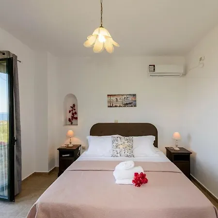 Villa Mani's Kept Secret - Seaview Lida *