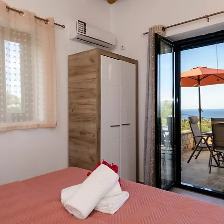 Mani's Kept Secret - Seaview Lida Ayos Nikolaos