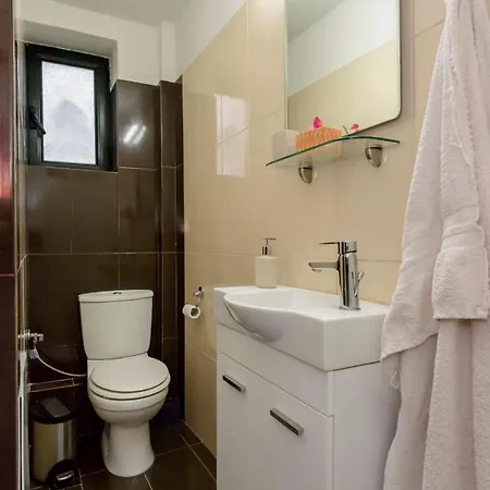 Mani's Kept Secret - Seaview Lida Villa